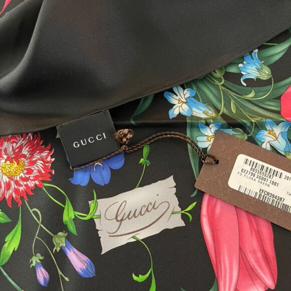 Gucci Scarf Flora Print Logo Black Multicolor Silk Wrap - Picture 10 of 16
